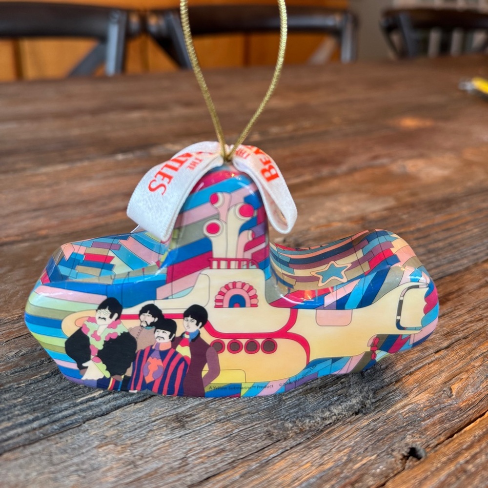 Beatles 2007 Yellow‎ Submarine Christmas ornament